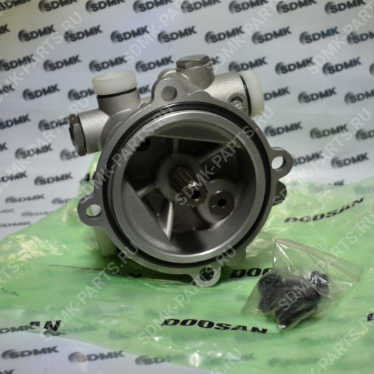 Насос топливный гидравлический K9001811 (K9001192 / 400910-00290) (DOOSAN)