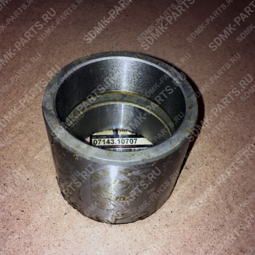 Втулка KOMATSU D65E-12 07143-10707