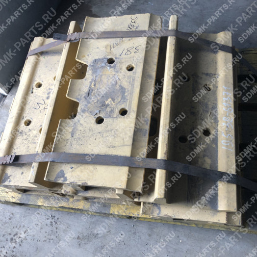 Башмак 710 мм UV280K1M710 KOMATSU D375A5 195-32-61371 3
