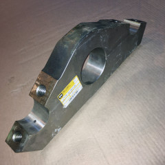 Балансир катков опорных KOMATSU D275A-5 17M-30-56122 17M-30-56122 Балансир катков опорных KOMATSU D275A-5 17M-30-56122 17M-30-56122