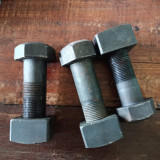 Гайка башмака KM1998 KOMATSU D375A5 195-32-61210 Гайка башмака KM1998 KOMATSU D375A5 195-32-61210